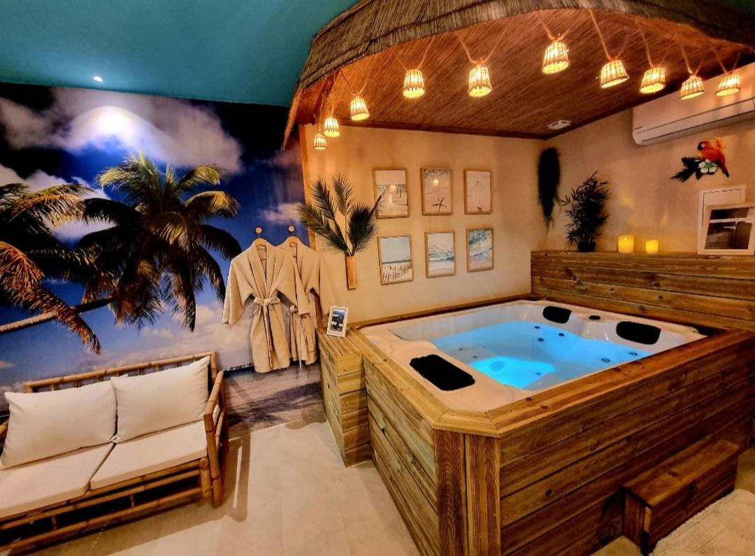 Les Spas De La Mer, Appart&Spa Aloha, 100M De La Plage, Plein Coeur Du Grau Льо Гро-дю-Роа Екстериор снимка