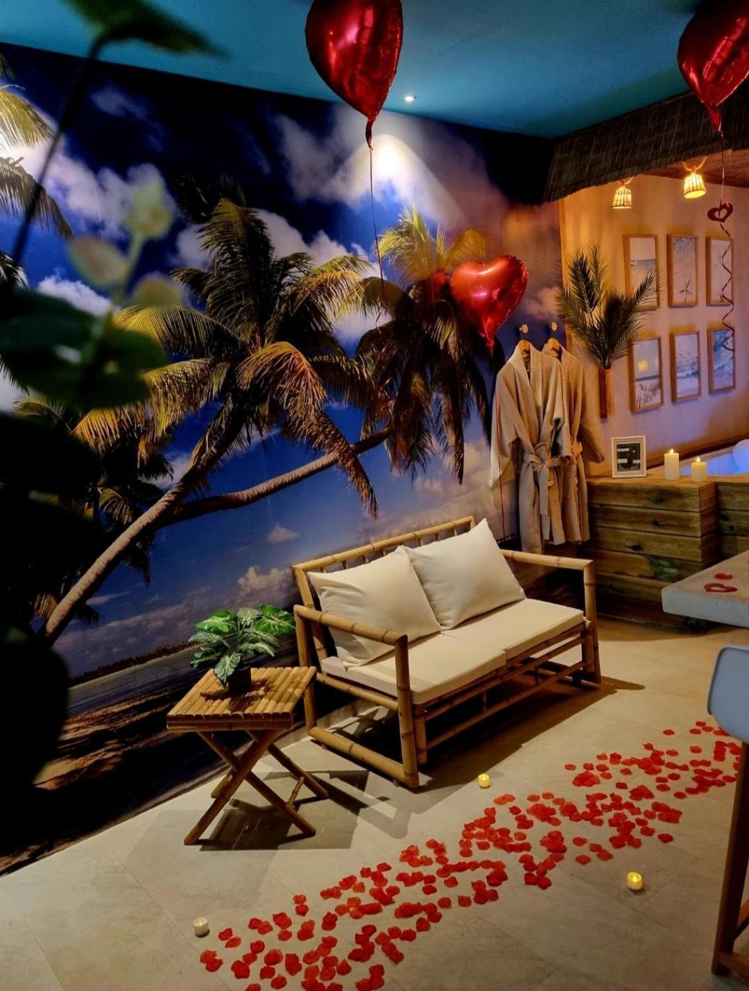Les Spas De La Mer, Appart&Spa Aloha, 100M De La Plage, Plein Coeur Du Grau Льо Гро-дю-Роа Екстериор снимка